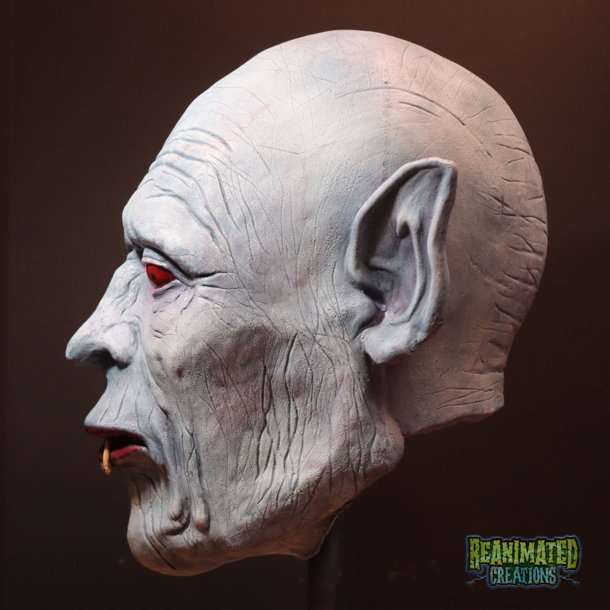 Old Vamp Display  Mask