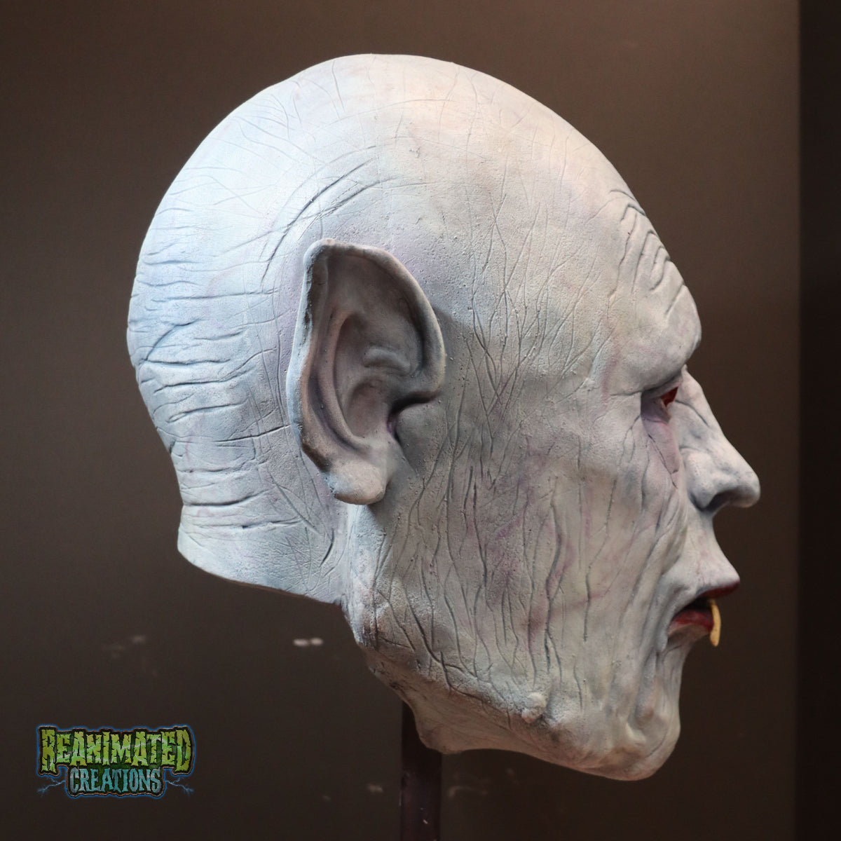 Old Vamp Display  Mask